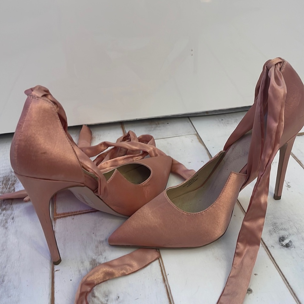 Lace Up Pink Metallic Heels